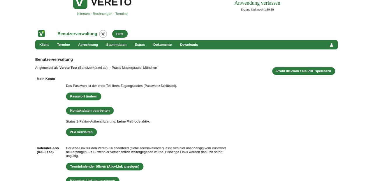 Benutzerverwaltungsseite mit den Abschnitten „Mein Konto“ (Passwort ändern, Kontaktdaten bearbeiten, 2FA verwalten) und „Kalender-Abo (ICS-Feed)“